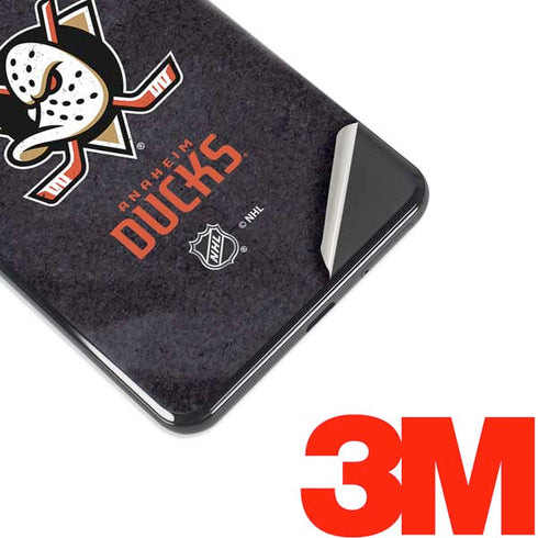 NHL Anaheim Ducks Distressed Google Pixel 3 XL Skin